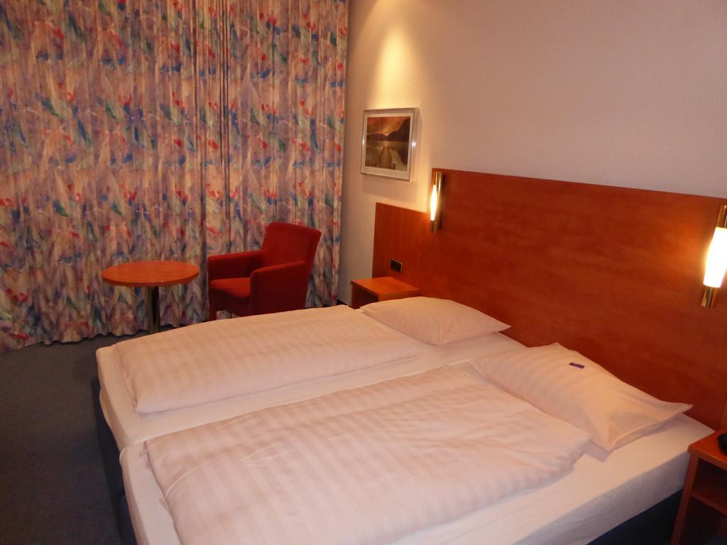 Astoria Ratingen